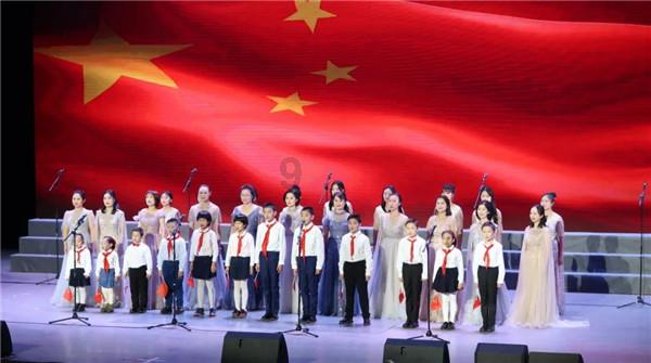 雾霾是因为什么引起的？